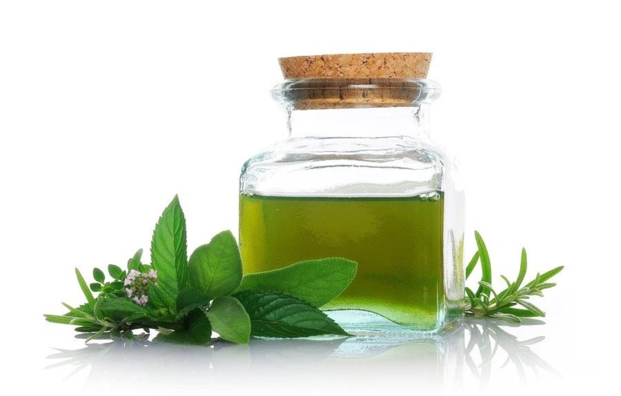 Raw Peppermint Oil